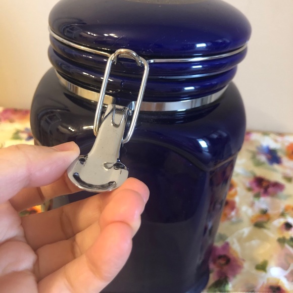 Unique Porcelain Storage Container - Picture 3 of 12